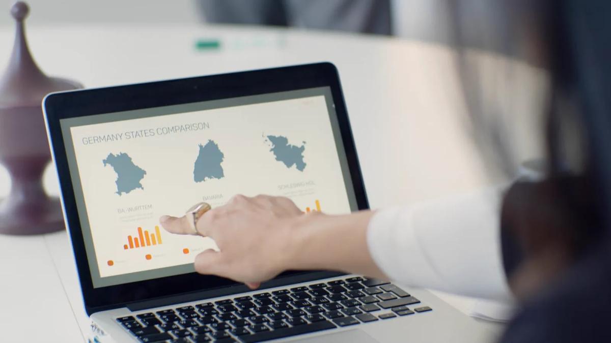 Accesstrade vs Adpia: Nên Đăng Ký Sàn Nào Trước? (So Sánh Thực Tế)