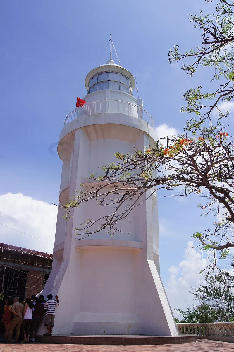 DU LỊCH BIỂN HÈ 2023 CÁC ĐIỂM ĐẾN NHA TRANG VÀ VŨNG TÀU GẦN TP.HCM