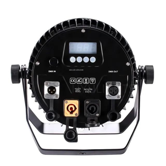 Mặt sau đèn Par LED với màn hình LED, bốn nút chỉnh, cổng DMX vào DMX ra và cổng nguồn