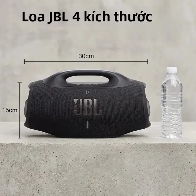 Ảnh của người bán ghi kích thước loa JBL Boombox 4 là 30 cm và 15 cm, khác với thông số hãng khoảng 51 x 26 cm