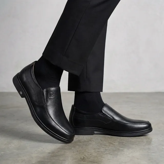 Giày loafer slip-on Pierre Cardin 702 da bò bán trên Lazada
