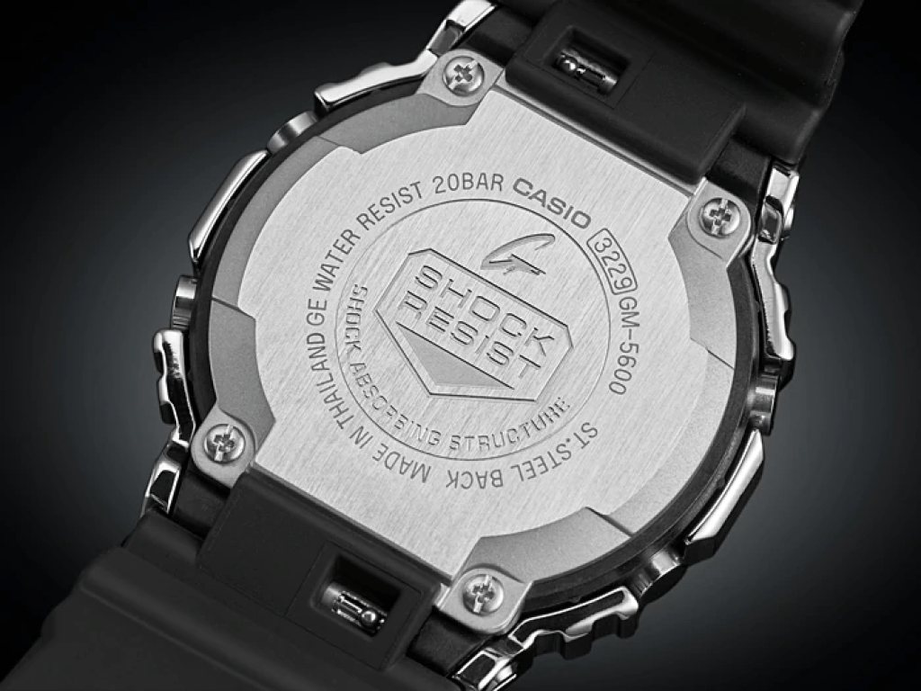 Casio G-Shock  GM-5600-1DR 